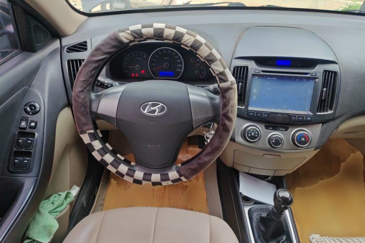 Used Hyundai Celesta 2011 1.6L Manual Comfort Edition Steering Wheel