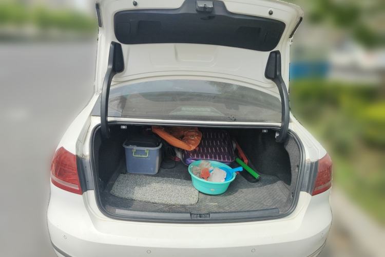 Used Volkswagen Passat 2013 1.8TSI DSG Prestige Edition Trunk