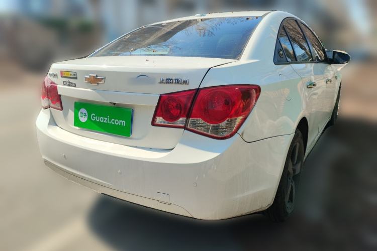 Used Chevrolet Cruze 2011 1.6L SE MT Transformers Edition Rear Right 45 Deg