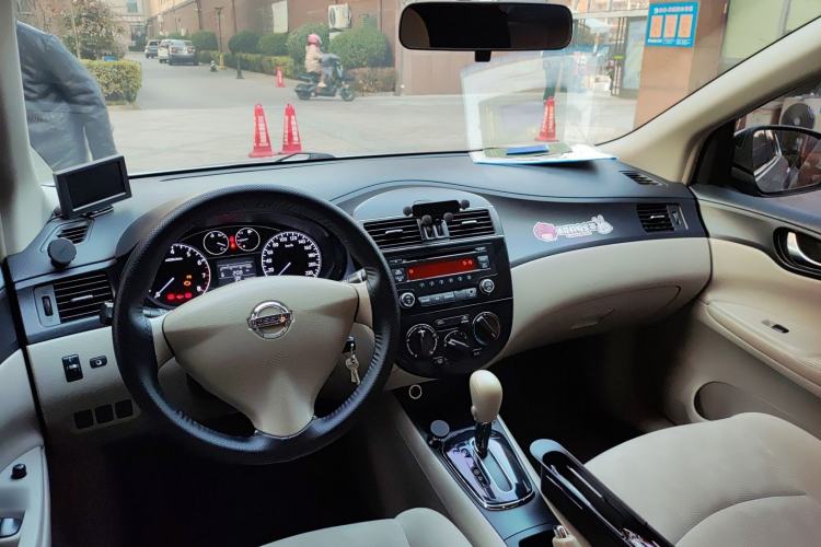 Used Nissan Tiida 2014 1.6L CVT Comfort Model
