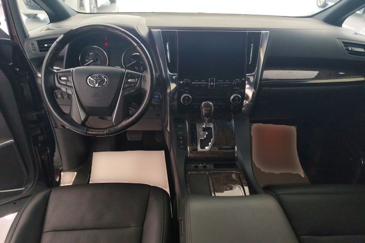 Used Toyota Vellfire 2021 Crown Dual-Engine 2.5L HV Prestige Edition
