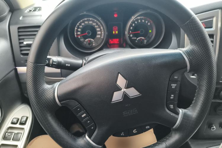 Used Mitsubishi Pajero 2020 Collection Edition 3.0L Automatic Prestige Off-Road Version
