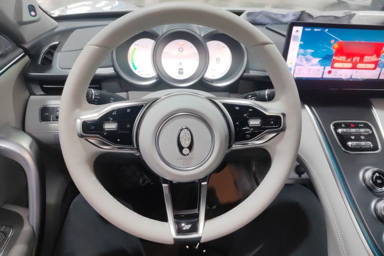 Used ORA Lightning Cat 2022 705 km Long-Range Version