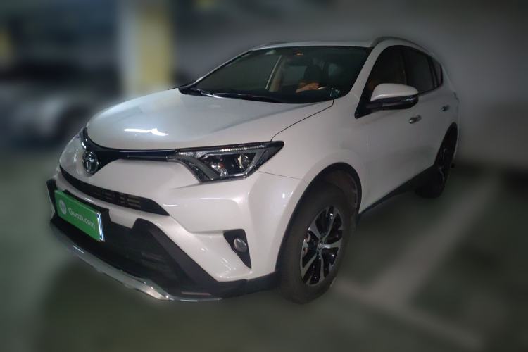 Used Toyota RAV4 2016 2.0L CVT Two-Wheel Drive Fashion Edition China V Standard