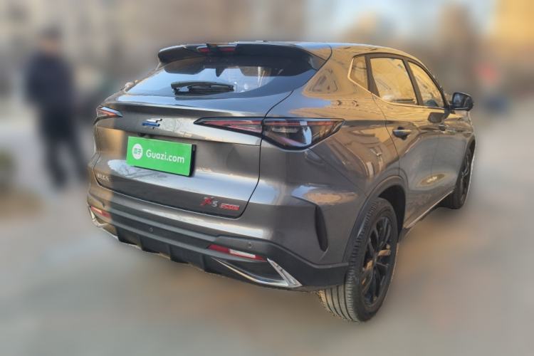 Used CHANGAN OSHAN X5 PLUS 2023 Revised Version 1.5T DCT Navigation Edition
