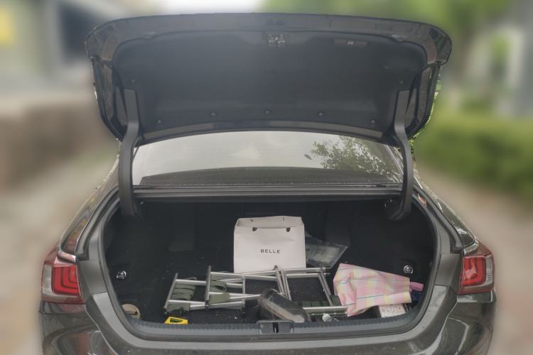 Used Lexus ES 2022 200 Excellence Edition Trunk