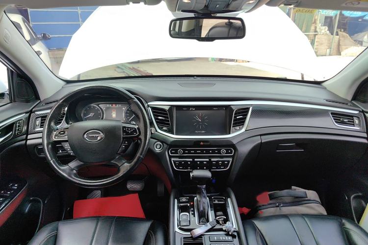 Used GAC Trumpchi GS7 2017 320T Two-Wheel-Drive Luxury Smart Connectivity Model
