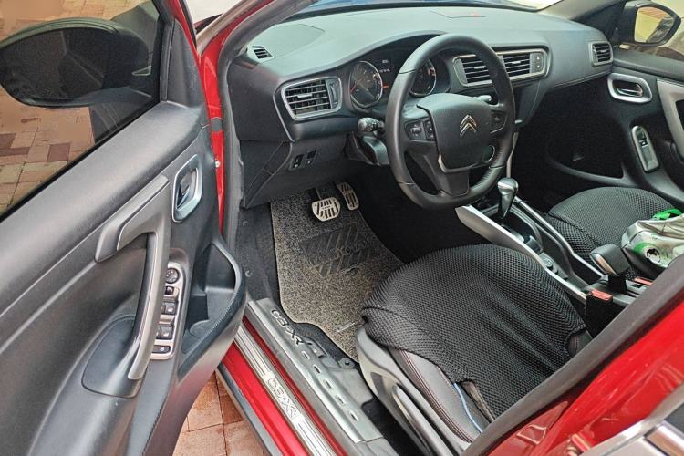 Used Citroen C3-XR 2015 1.6THP Automatic Pioneer Model Driver Seat