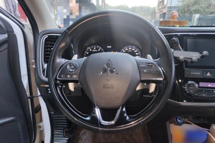 Used Mitsubishi Outlander 2016 2.4L 4x4 Elite Edition 5 Seats
