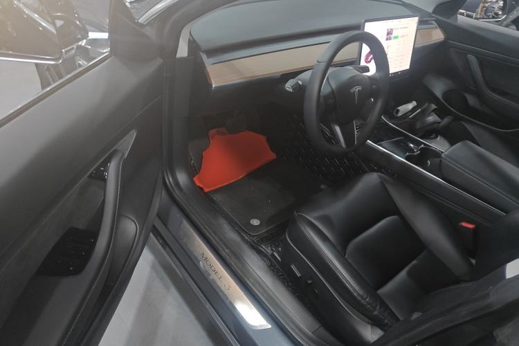 Used Tesla Model 3 2019 Standard Range Rear-Drive Upgraded Version
