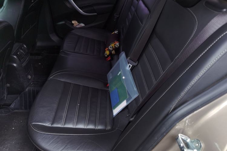 Used Buick Regal 2014 1.6T Fashionable Tech Edition
