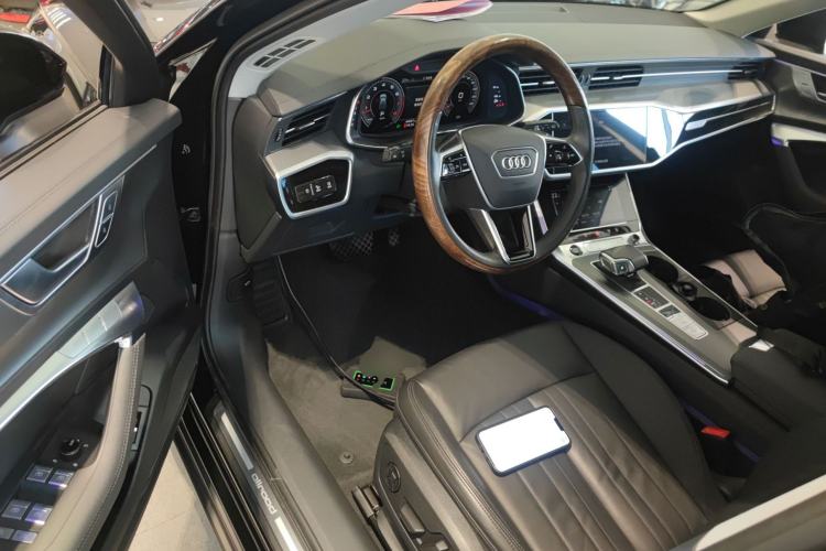 Used Audi A6 2022 allroad quattro Explorer 55 TFSI Prestige Off-Road Model