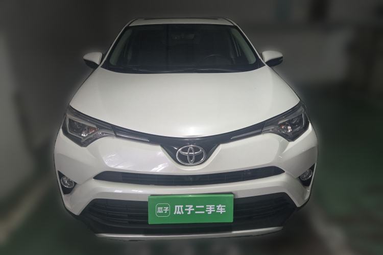 Used Toyota RAV4 2016 2.0L CVT 4x4 New Edition China V Standard
