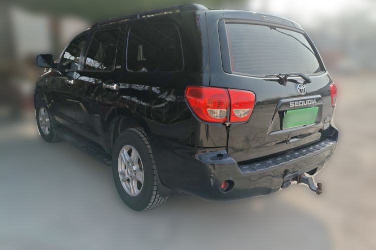 Used Toyota Sequoia 