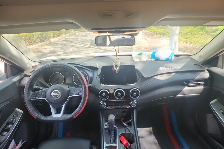 Used Nissan Sylphy 2022 1.6L XL CVT Enjoyment Edition Center Console