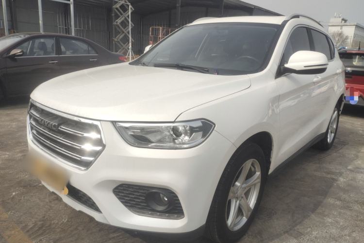 Used Haval H2 2018 Chuanxiang Edition 1.5T Manual Two-Wheel Drive Fashion Model China V Standard