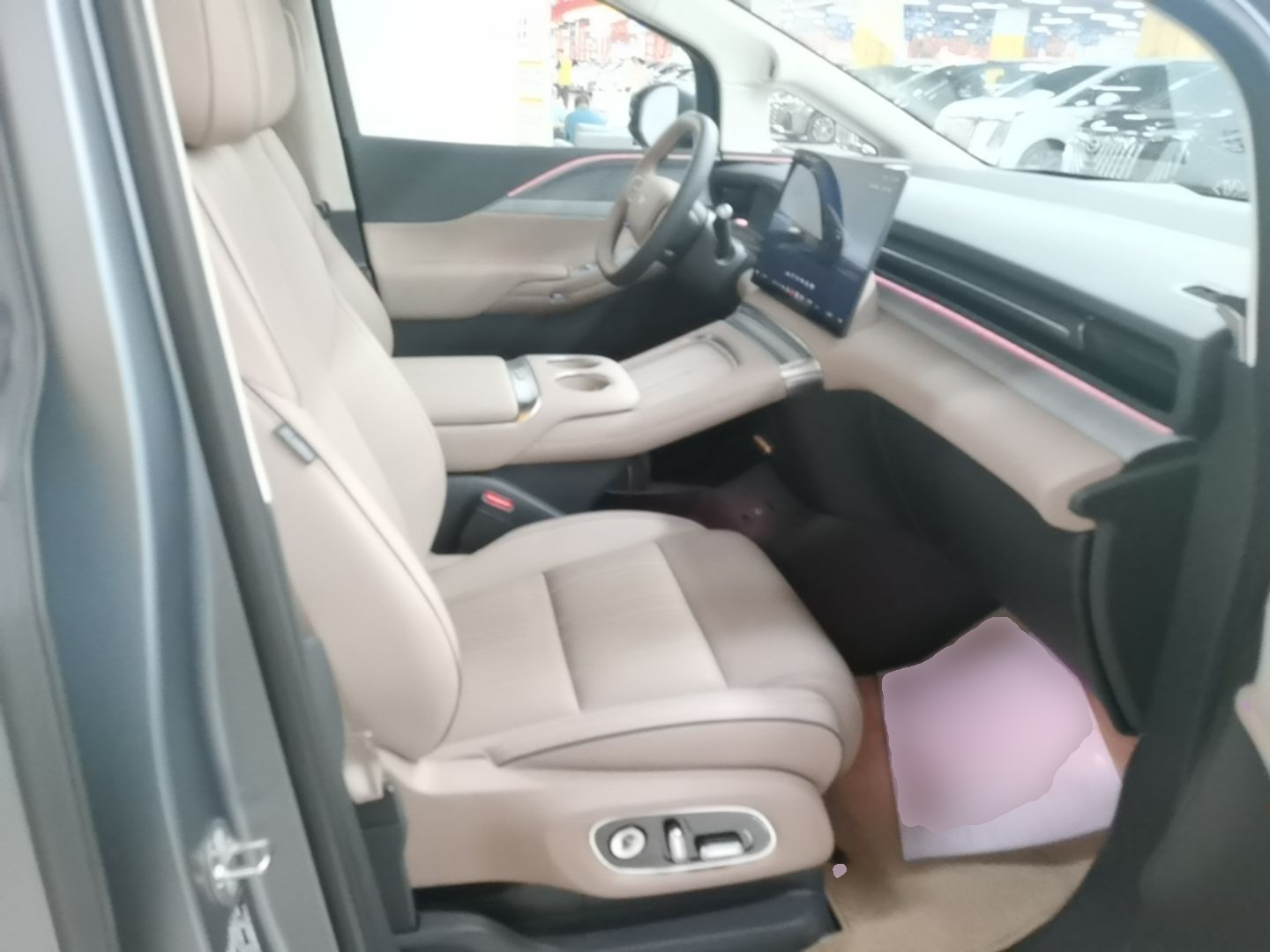 XPeng X9 2026 Model—Range-Extended Version 1602 Max — снимка 19