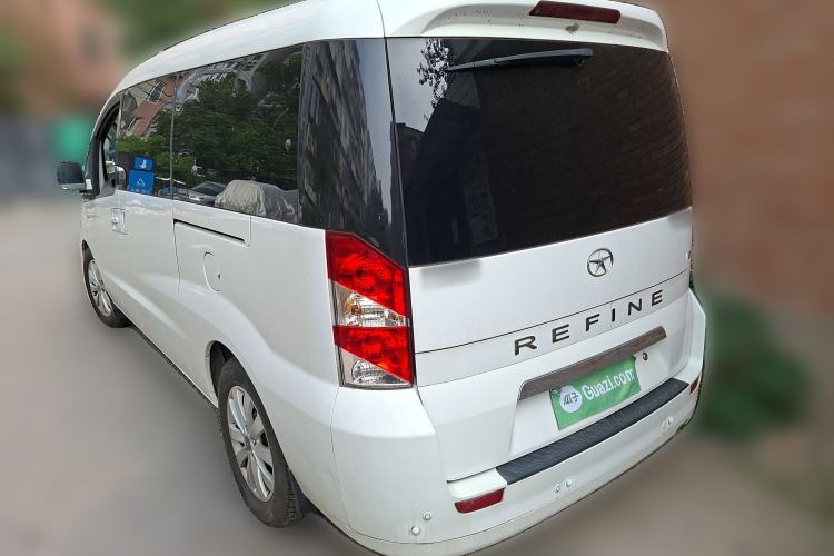 Used JAC Refine M5 2013 2.0T Gasoline Automatic Business Edition
