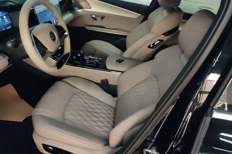 Used BYD Han 2025 EV 605KM Prestige Model
