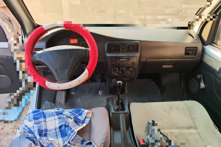 Used Wuling Rongguang 2011 1.2L Base Version