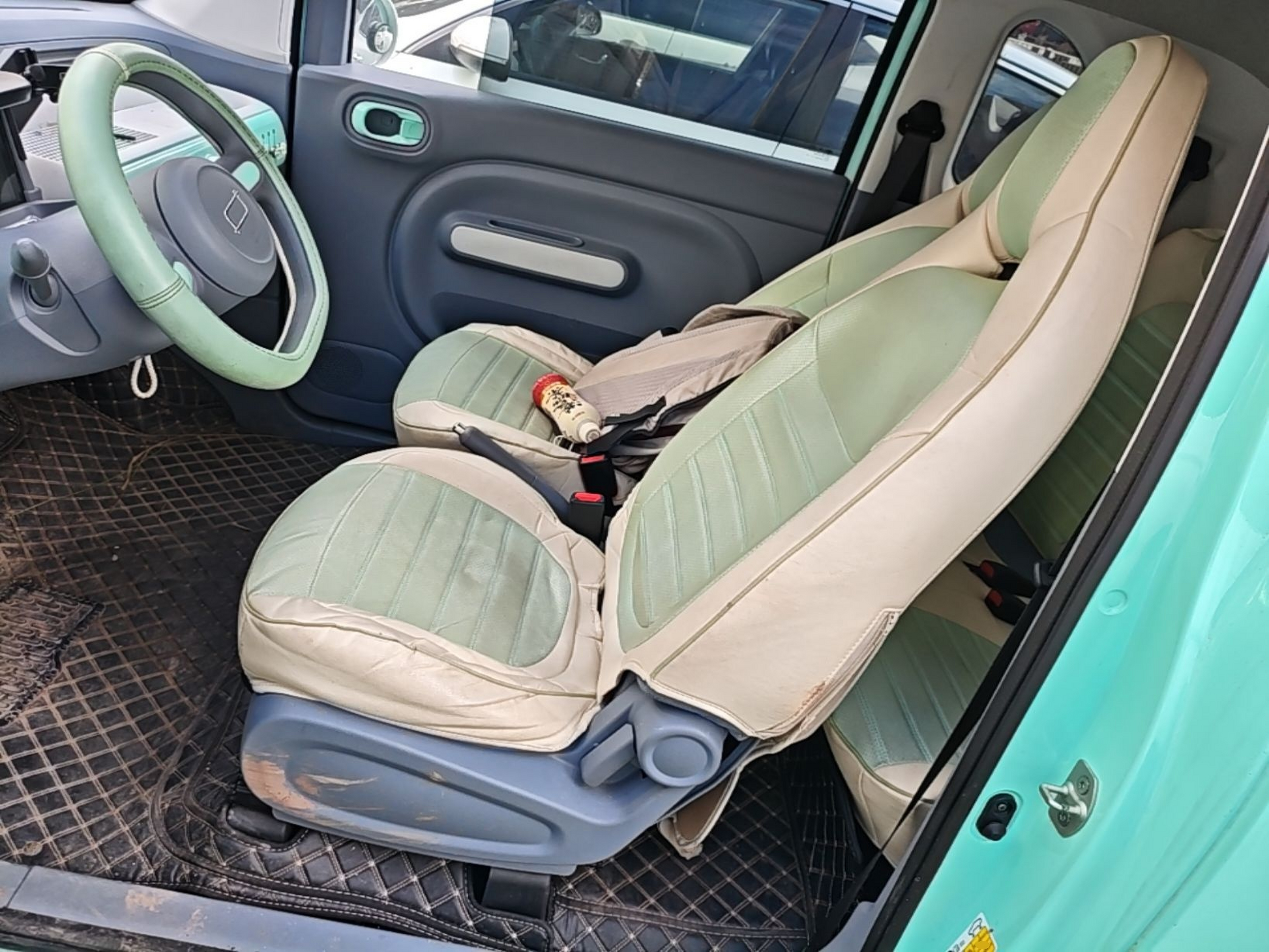 Interior delantero