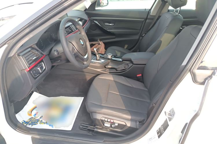 Used BMW 3 Series GT 2016 320i Fashion Model Left Front Seat