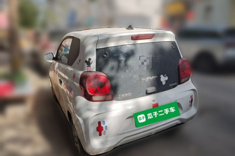 Used Roewe Clever 2021 302 km New Four-Seater Super-Efficient Version Rear Left 45 Deg