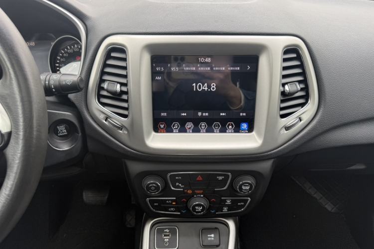 Used Jeep Compass 2017 200T Automatic Family Edition
