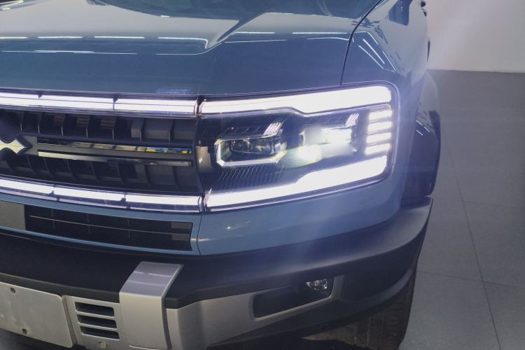 Used Formula Leopard Leopard 5 2023 Navigator Edition