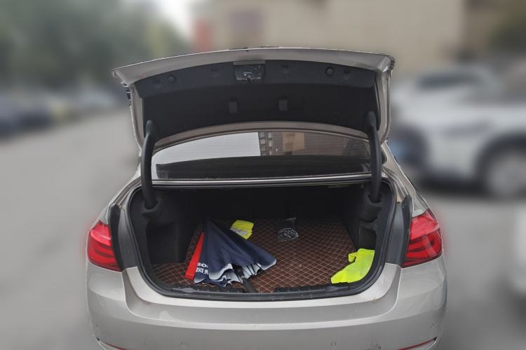 Used BMW 3 Series 2019 320Li Fashion Model
