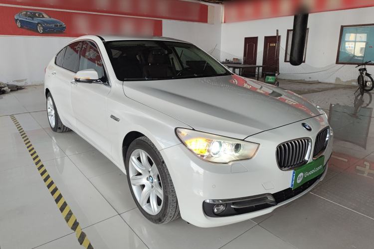 Used BMW 5 Series GT 2017 528i Leading Model
