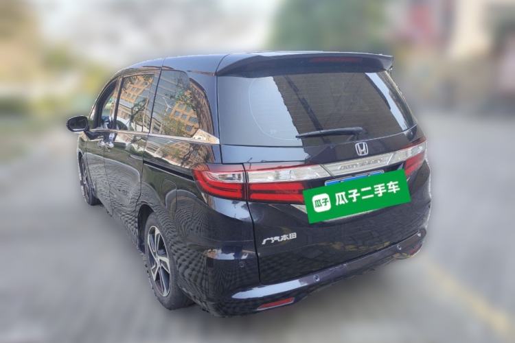 Used Honda Odyssey 2015 Revised 2.4L Luxury Edition