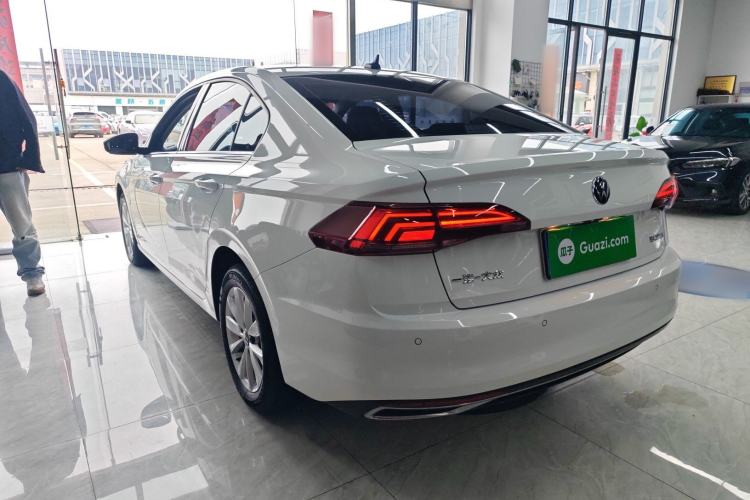 Used Volkswagen Bora 2021 1.5L Automatic Comfort Smart Connect Edition Exterior 2