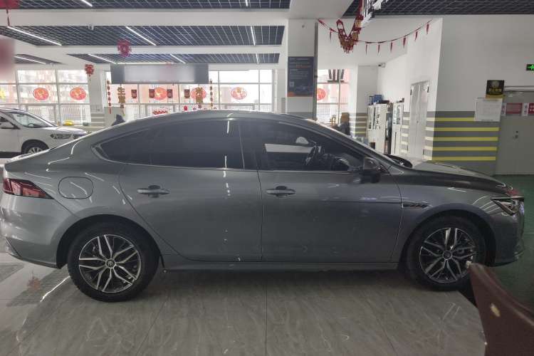 Used BYD Qin PLUS 2021 DM-i 55KM Flagship Model