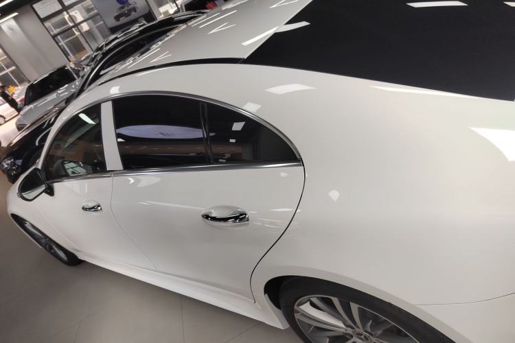 Used Mercedes-Benz CLS 2018 CLS 300 Luxury Model Left Side