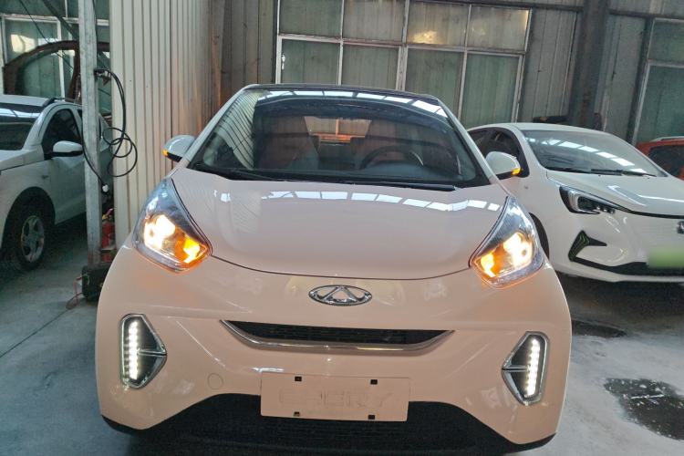 Used Chery QQ Little Ant 2024 Revised Version Youth Edition 251 km True Love Edition 25.05 kWh Front