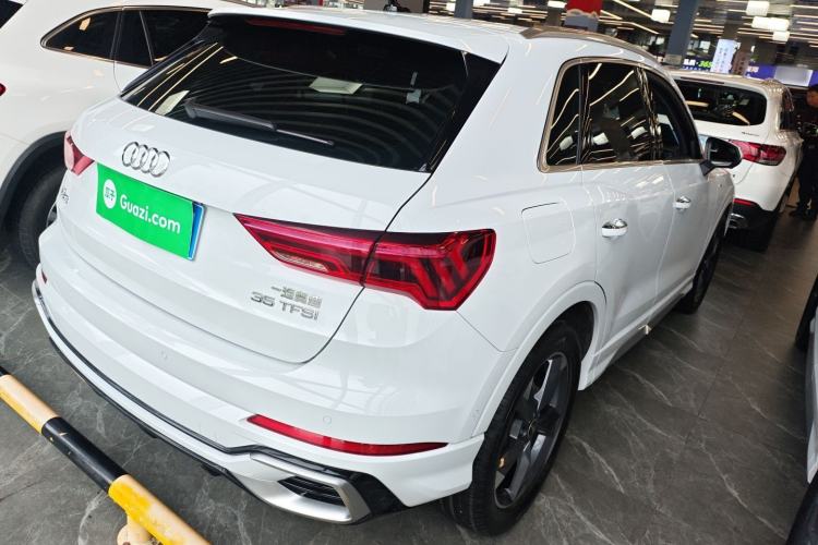 Used Audi Q3 2024 35 TFSI Fashion Dynamic Edition Rear Right 45 Deg