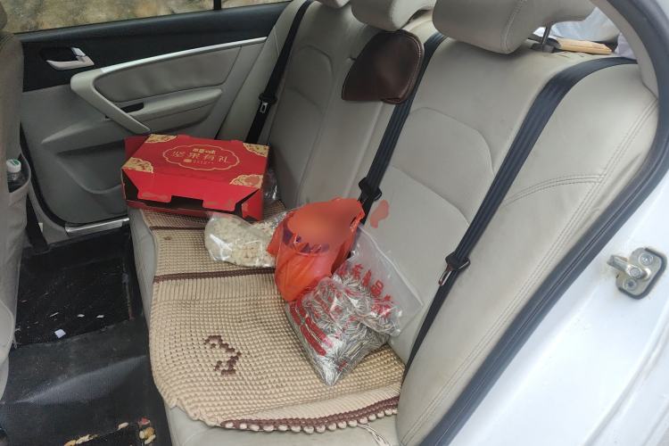 Used Geely Auto Emgrand 2014 Sedan 1.5L Manual Elite Model Left Rear Seat