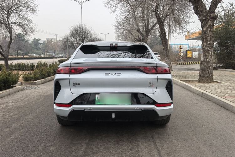 Used BYD Song L EV 2025 Intelligent Driving Version 662 km LiDAR Excellence Edition
