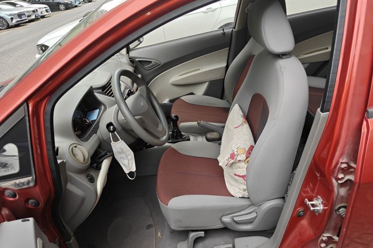 Used Chevrolet Sail 2013 Sedan 1.2L Manual Fashion Edition Left Front Seat