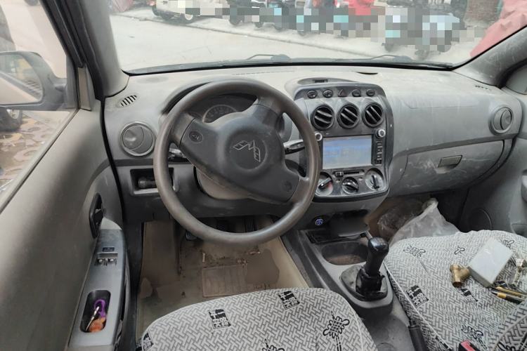 Used Wuling Hongguang 2014 1.5L Base Version
