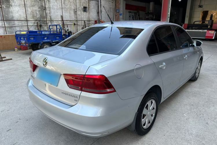 Used Volkswagen Santana 2013 1.6L Automatic Fashion Edition
