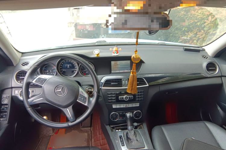 Used Mercedes-Benz C-Class 2013 C 180 Classic Grand Edition
