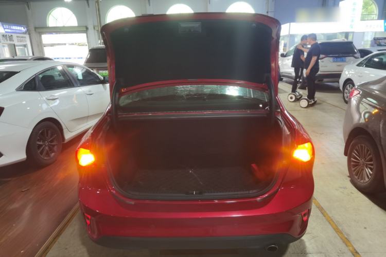 Used Ford Focus 2019 Sedan EcoBoost 180 Automatic Trend Edition