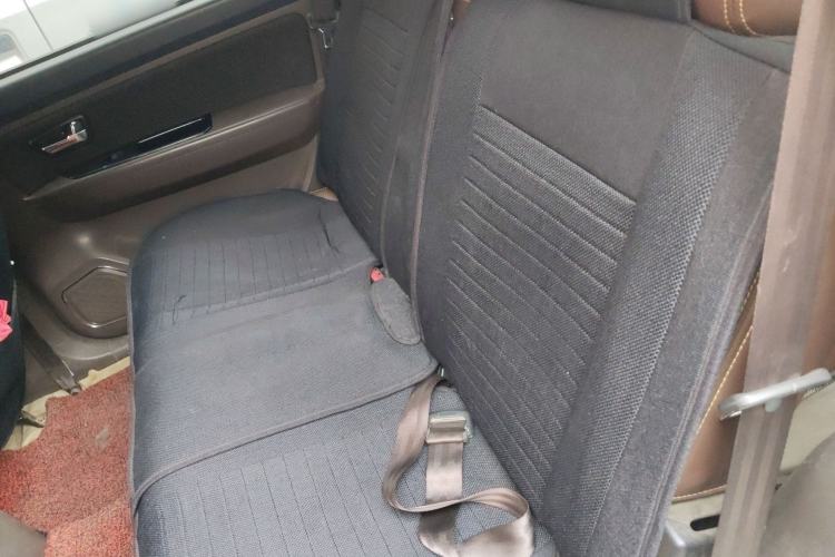 Used FAW Senya S80 2015 1.5L Manual 5-Seater Urban Edition
