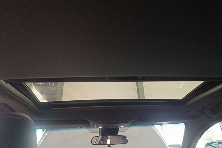 Used Toyota Avalon 2022 2.0L Luxury Edition Headliner