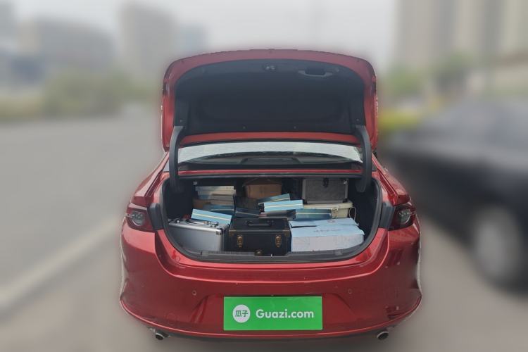 Used Mazda 3 Axela 2020 1.5L Automatic Luxury Version Trunk