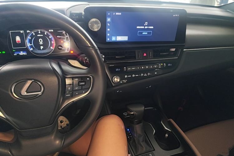 Used Lexus ES 2023 200 Excellence Edition