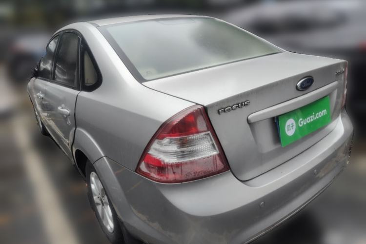 Used Ford Focus 2011 Sedan 1.8L Automatic Fashion Edition
