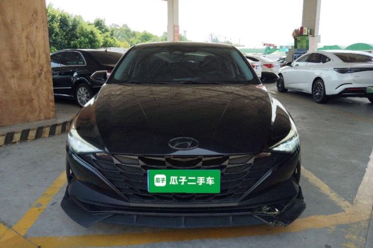 Used Hyundai Elantra 2022 1.5L CVT LUX Black Knight Limited Edition Front